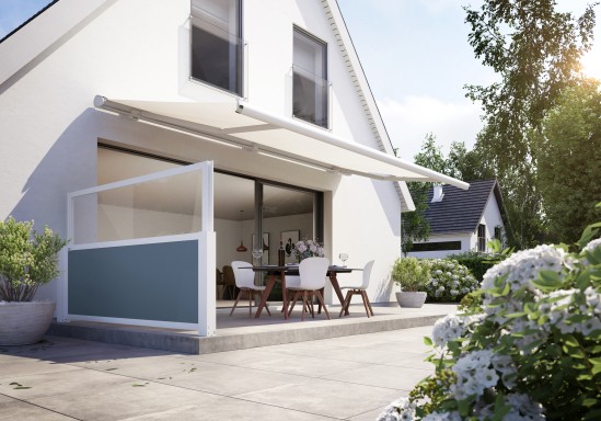 format-Haus mit Hof Detail lift 6000 Hauswand Terrasse Blau 202010.jpg